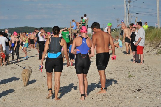 Falmouth Walking to Swim Start